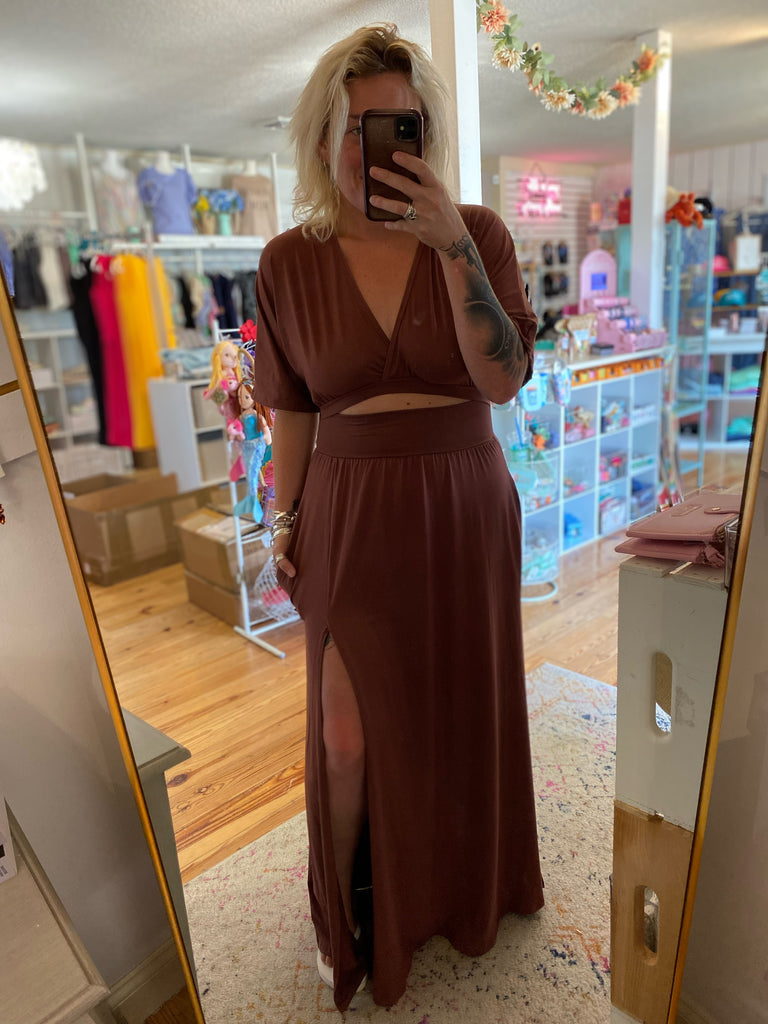 Evening Out V-Neck Maxi